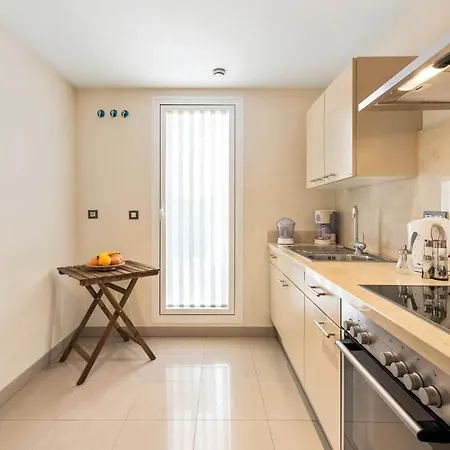 Cozy In With Wifi Apartament *