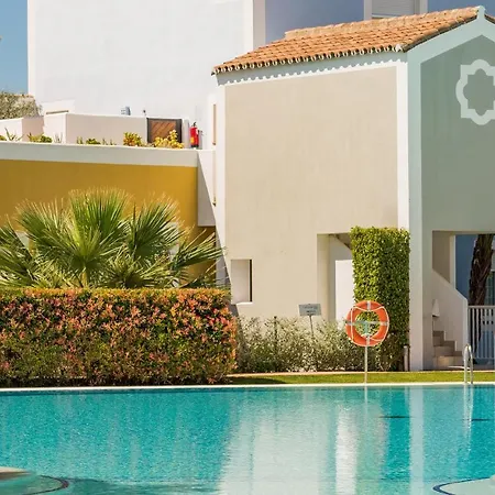 Cozy In With Wifi Appartement Estepona